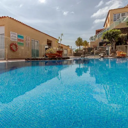 Flatguest + + 2bdr + Pool * コスタ・カルマ