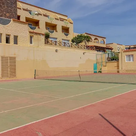 Flatguest + + 2bdr + Pool Apartament *