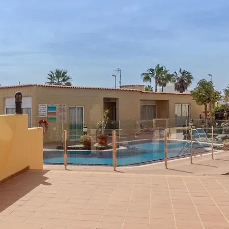 Flatguest + + 2bdr + Pool Apartment Costa Calma